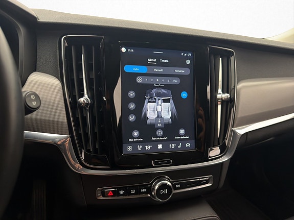 Volvo V90 Cross Country 20 of 30