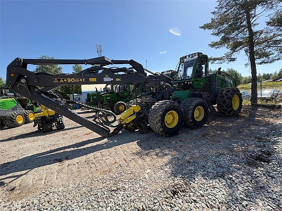 John Deere 1470G 2 of 24
