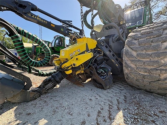 John Deere 1470G 17 of 24