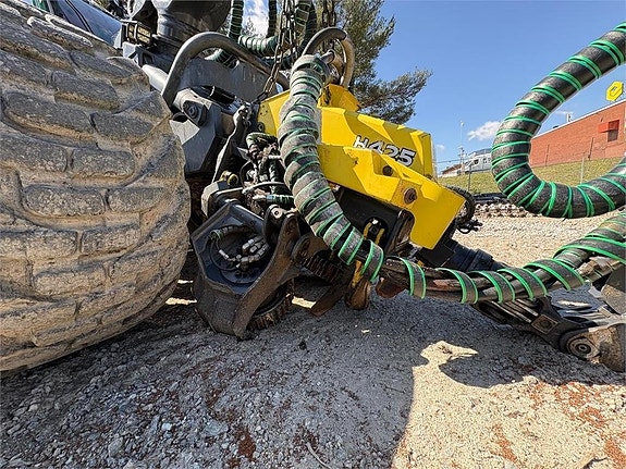 John Deere 1470G 19 of 24