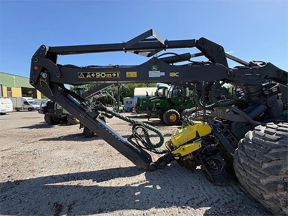 John Deere 1470G 14 of 24