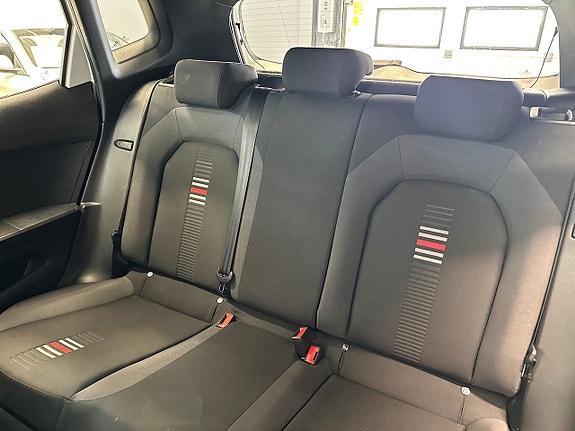 Seat Arona 19 of 20