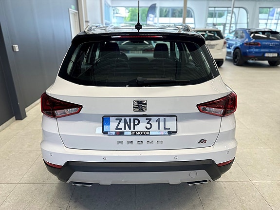 Seat Arona 7 of 20
