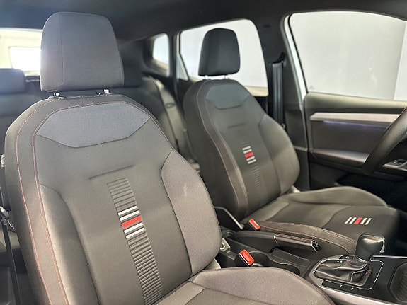 Seat Arona 9 of 20