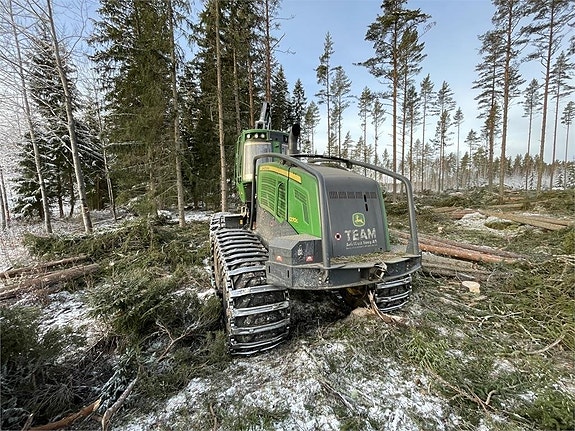 John Deere 1270G 6 of 24