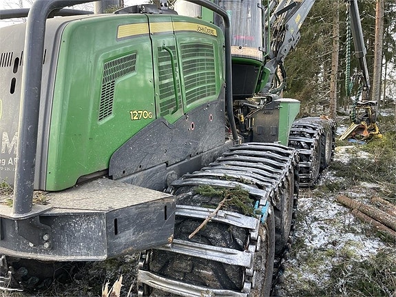John Deere 1270G 9 of 24