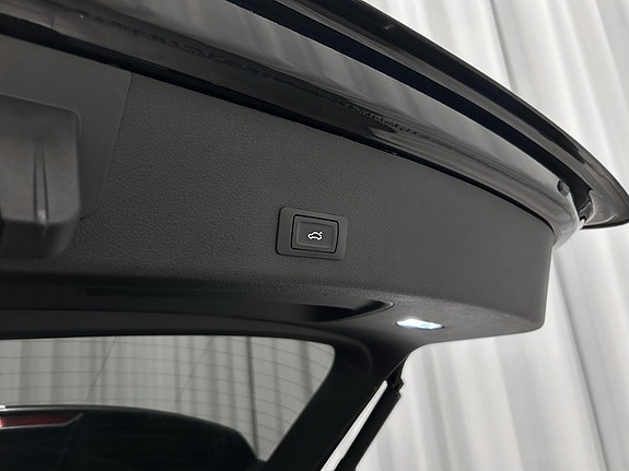 Audi e-tron 5 of 18