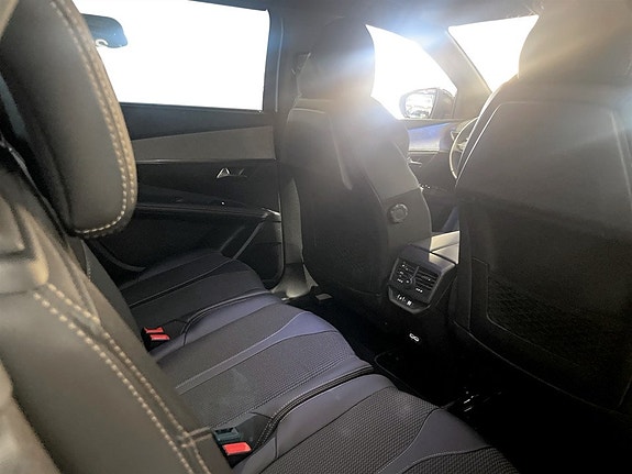 Peugeot 5008 12 of 15