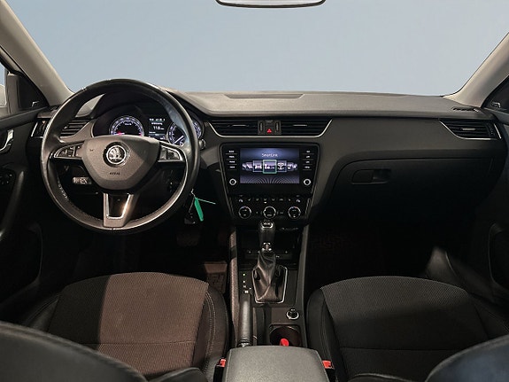 Skoda Octavia 8 of 23
