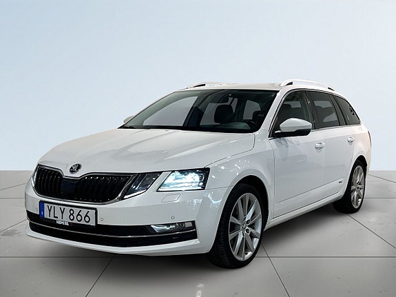 Skoda Octavia 16 of 23