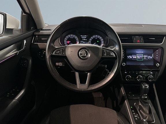 Skoda Octavia 9 of 23