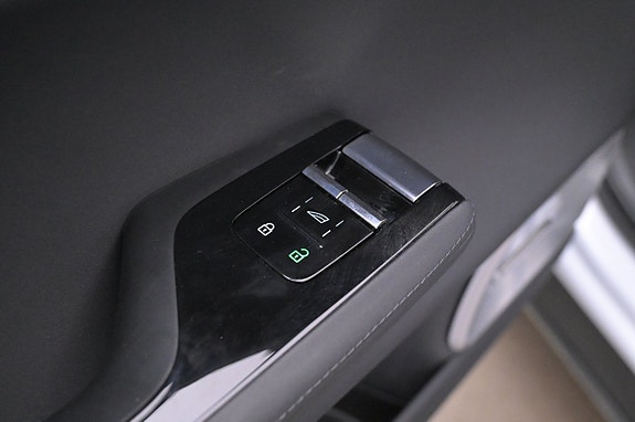 Polestar 3 11 of 27