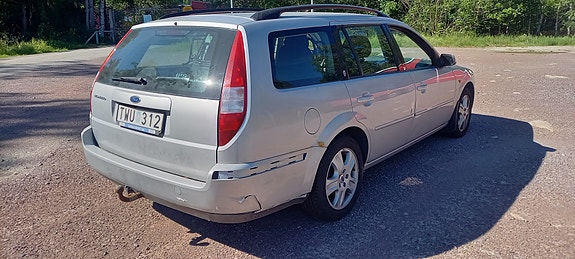 Ford Mondeo 3 of 5