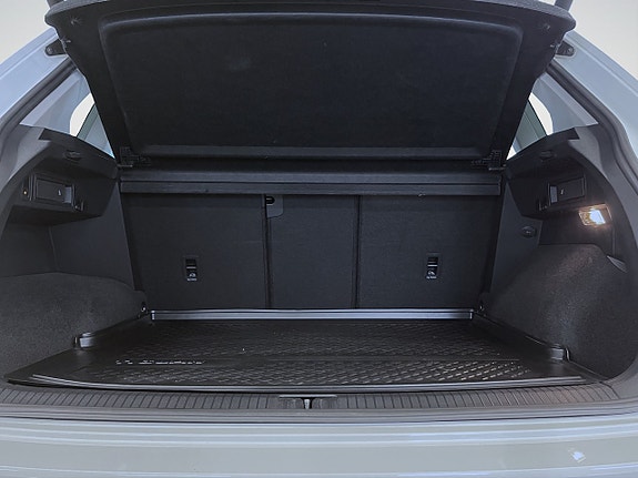 Volkswagen Tiguan 14 of 17
