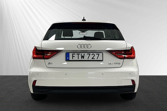 Audi A1 2 of 5