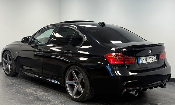BMW 335d 2 of 5