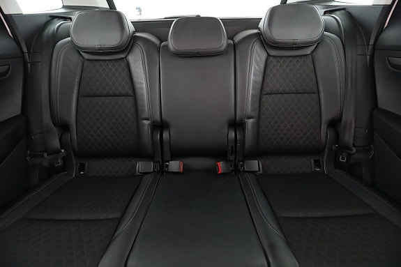 Skoda Karoq 16 of 30