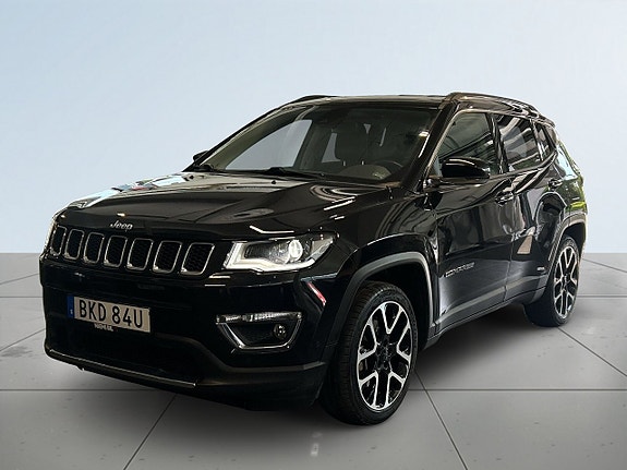 Jeep Compass 16 of 19