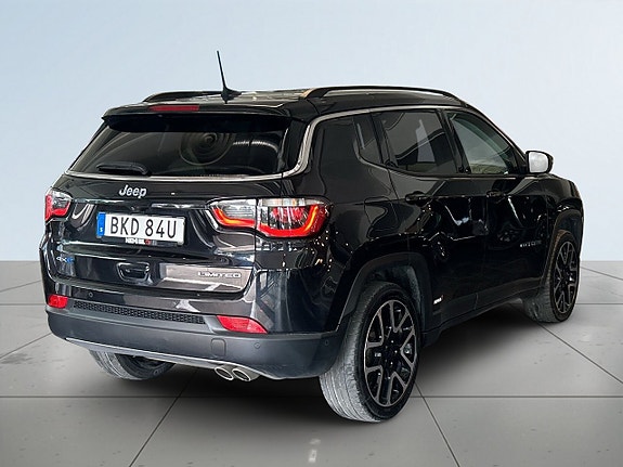 Jeep Compass 6 of 19