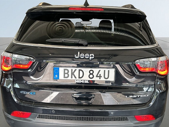 Jeep Compass 12 of 19