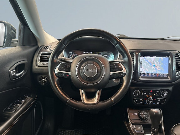 Jeep Compass 9 of 19