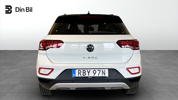 Volkswagen T-Roc 5 of 5