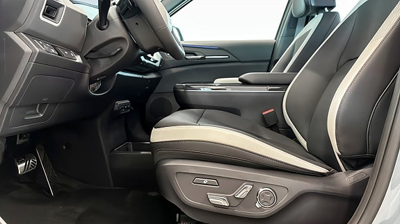 Kia EV5 14 of 17
