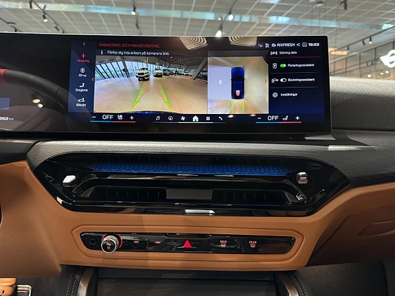 BMW i4 14 of 21