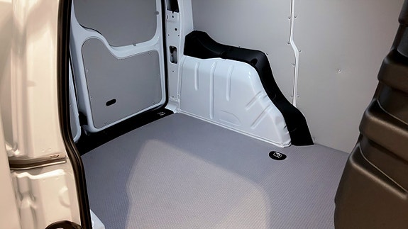 Ford Transit Connect 5 of 15