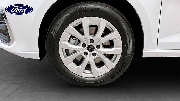 Ford Transit Connect 9 of 15