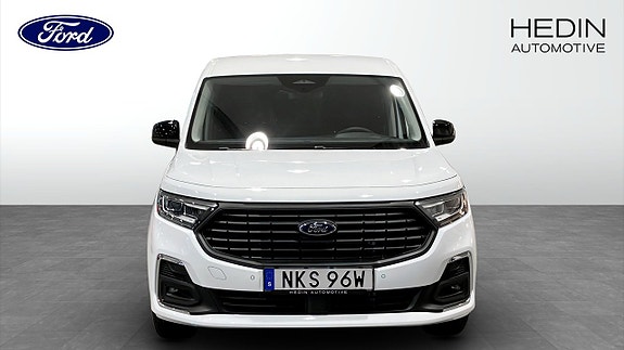 Ford Transit Connect 8 of 15