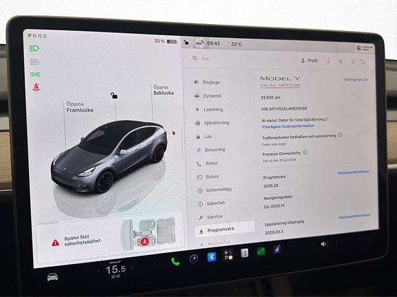 Tesla Model Y 27 of 30