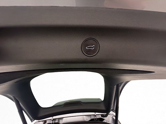 Tesla Model Y 30 of 30