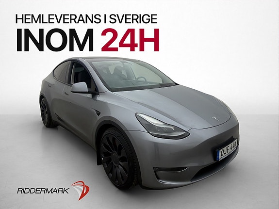 Tesla Model Y 4 of 30