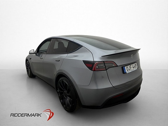 Tesla Model Y 6 of 30