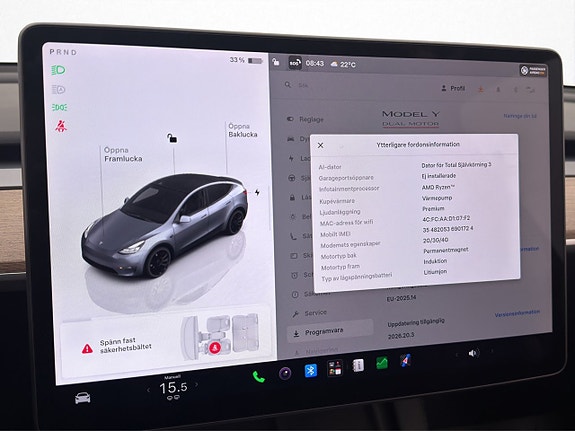 Tesla Model Y 28 of 30