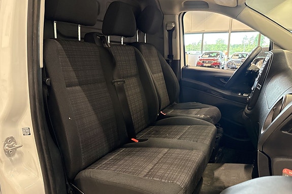 Mercedes-Benz Vito 114 14 of 18