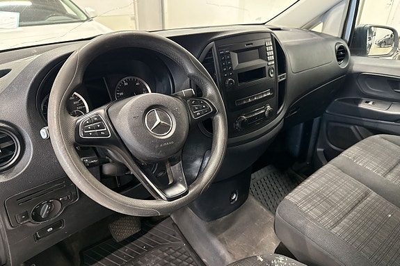 Mercedes-Benz Vito 114 8 of 18