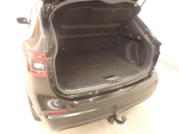 Nissan Qashqai 4 of 5