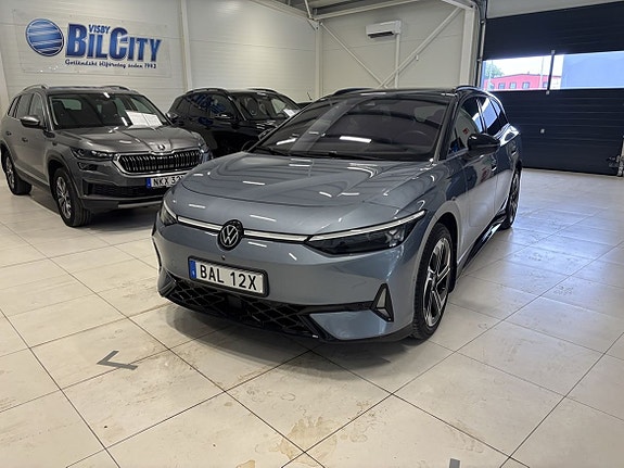 Volkswagen ID.7 4 of 5