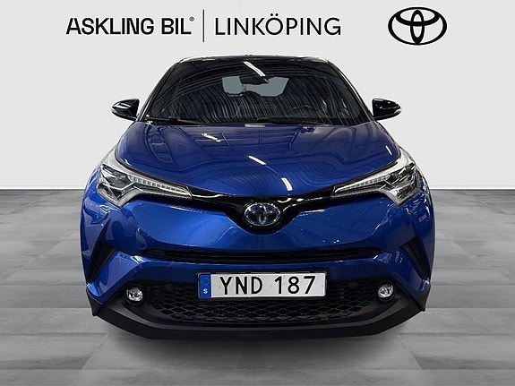 Toyota C-HR 6 of 17