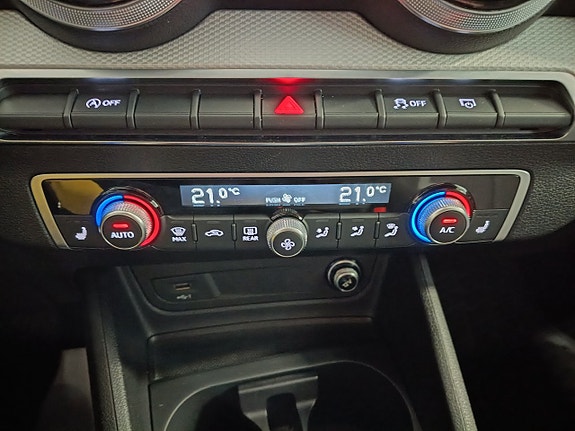 Audi Q2 12 of 16