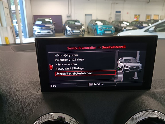 Audi Q2 15 of 16