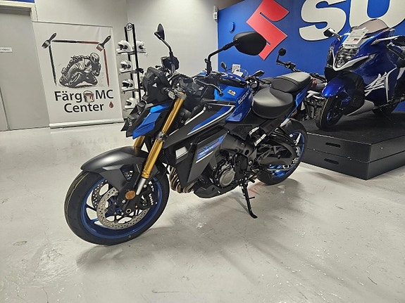 Suzuki GSX-S1000 3 of 6