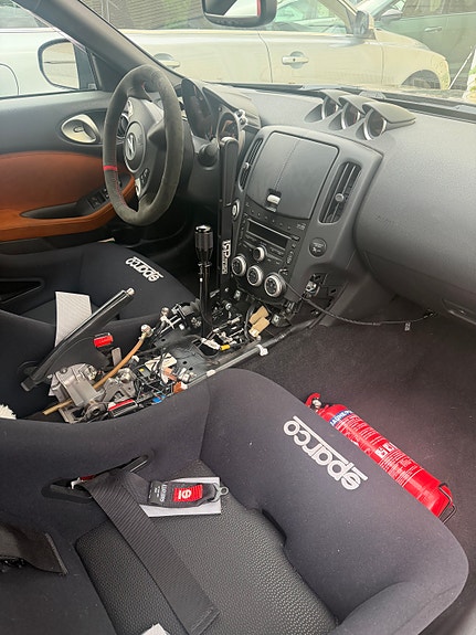 Nissan 370 Z 8 of 8