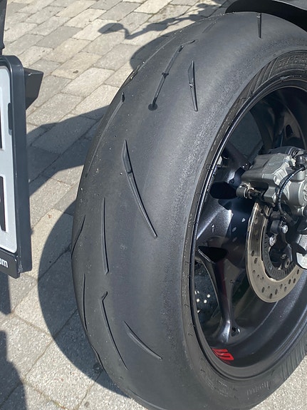 Triumph Street Triple RS 2 of 5