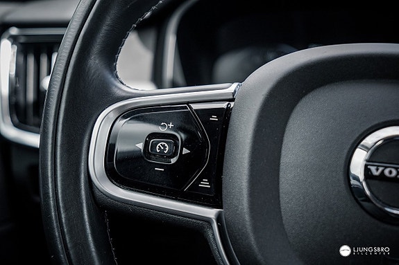 Volvo V90 10 of 13