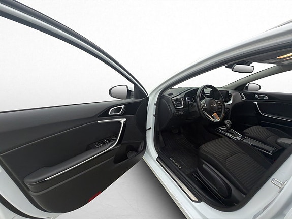 Kia Ceed 10 of 29