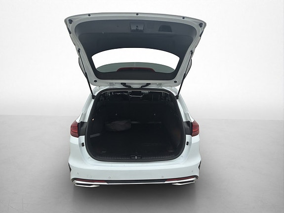 Kia Ceed 25 of 29