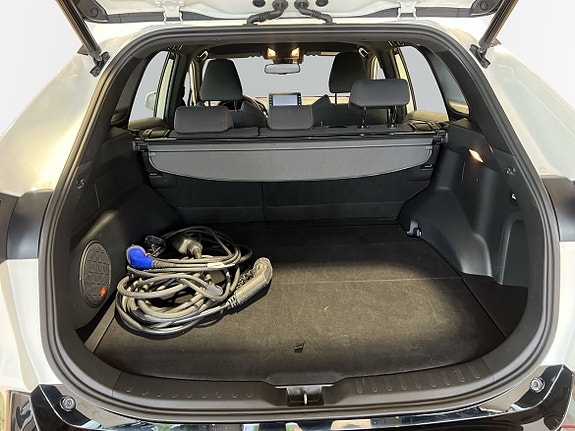 Toyota RAV4 10 of 22